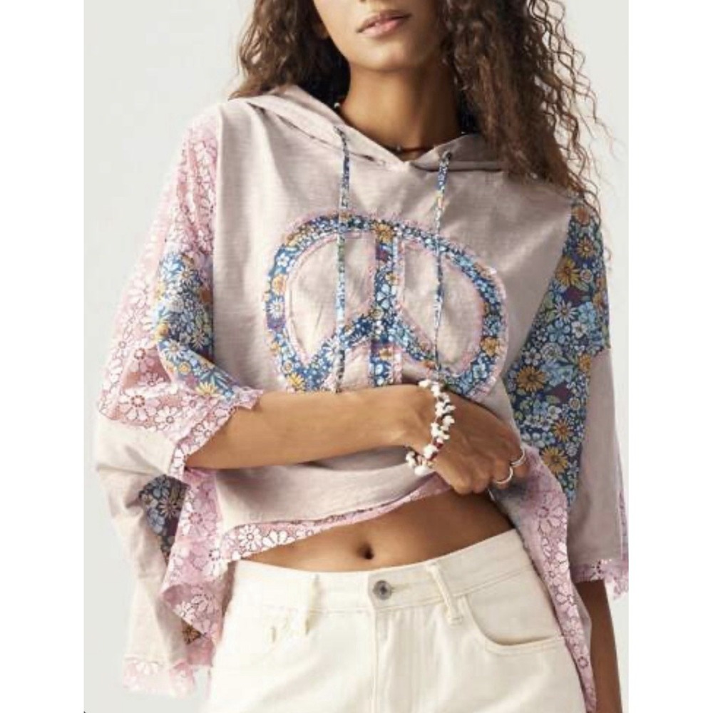 Women's Cropped  Sweatshirt Embroidered Lace Boxy Oversized Festival Size M Hood